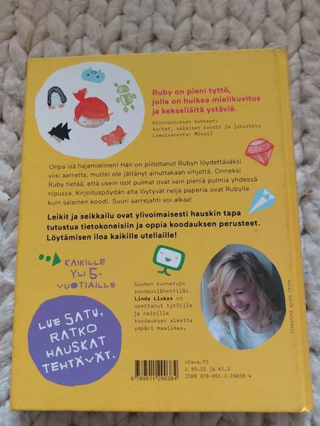 Linda Liukas Maailman paras koodi -satukirja Tampere - valokuva 2