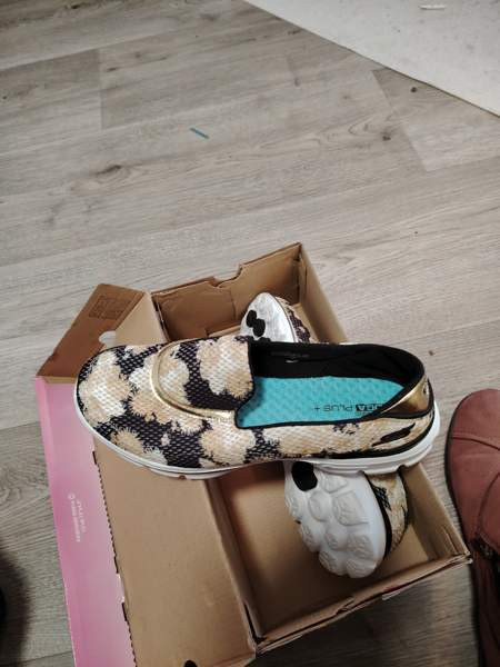 Tuommoiset kengät Hamina - photo 1