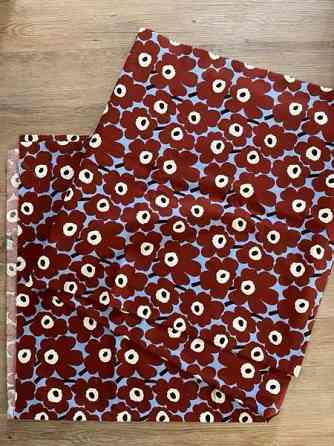 Marimekko Pieni Unikko 4,4m x 1,45m verhokangas verho Lappeenranta