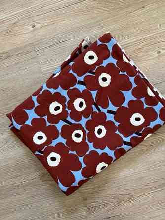 Marimekko Pieni Unikko 4,4m x 1,45m verhokangas verho Lappeenranta
