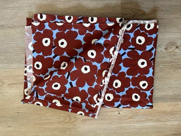 Marimekko Pieni Unikko 4,4m x 1,45m verhokangas verho Lappeenranta - photo 2