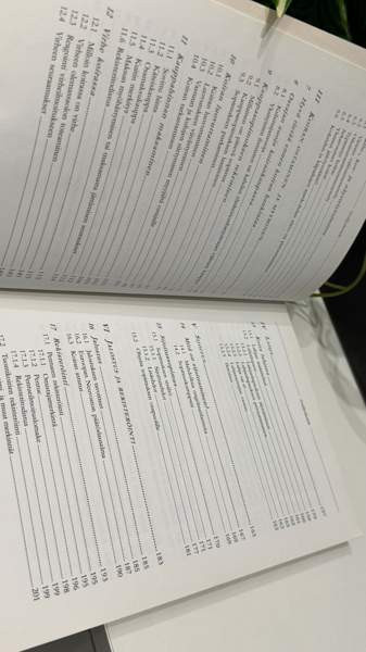 Ojala, Jaakonsaari: Koiralakikirja Jyvaeskylae - photo 4