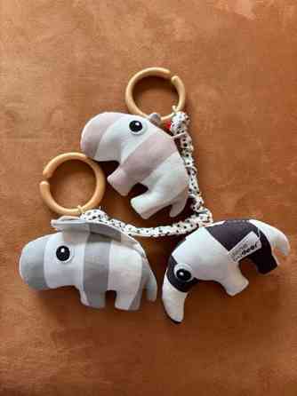 Done By Deer vaunulelu. Kaarina