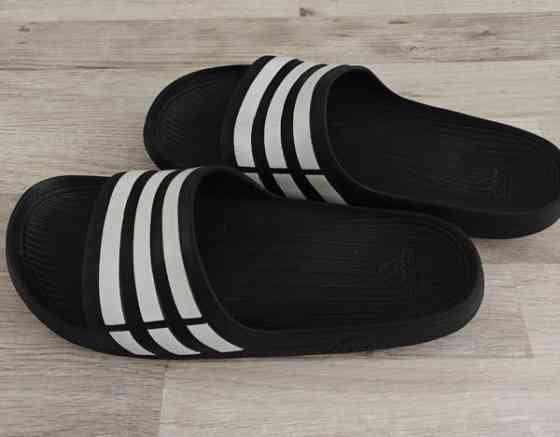 Adidas rantasandaalit koko 44 Porvoo