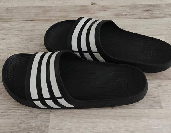 Adidas rantasandaalit koko 44 Porvoo - valokuva 3