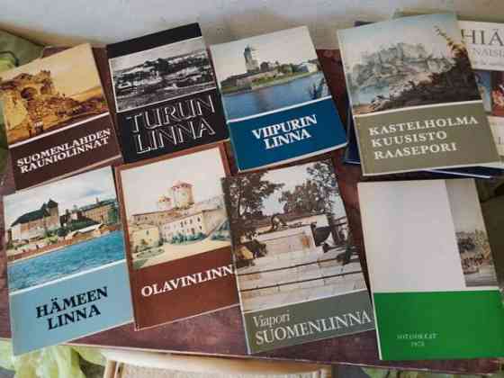 Kirjoja eri linnoista Helsinki