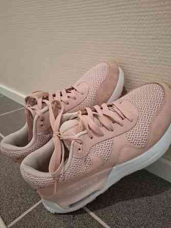 Nike airmax lenkkarit (40.5) Jaervenpaeae