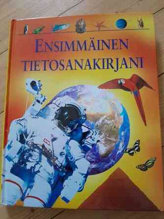 Ensimmäinen tietosanakirjani Jyvaeskylae