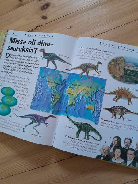 Ensimmäinen tietosanakirjani Jyvaeskylae – foto 4