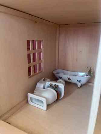 Nukkekoti- hyvässä kunnossa Espoo