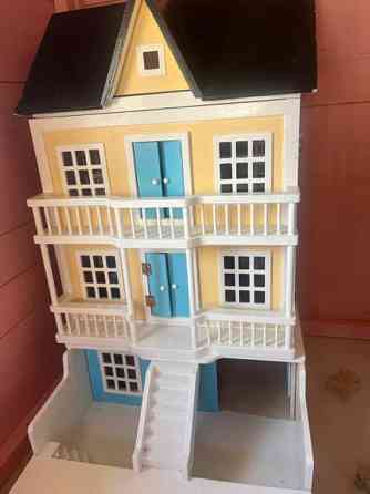 Nukkekoti- hyvässä kunnossa Espoo