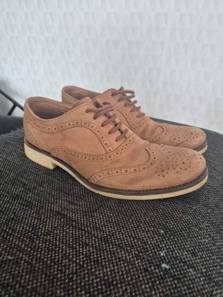 Miesten kengät, koko 42. Nousiainen - valokuva 1