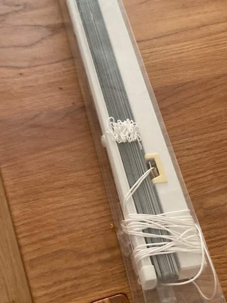 Valkoinen Sälekaihdin Tampere – foto 1