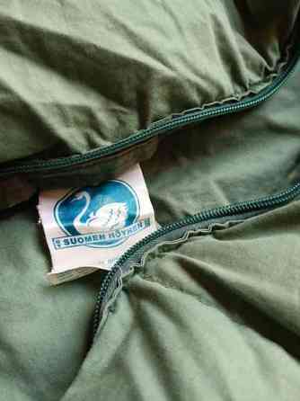 Myydään kaksi untuvamakuupussia Espoo