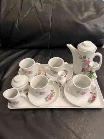 Lasten leikki posliiniastiasto / kahviastiasto yhteishintaan Кеми