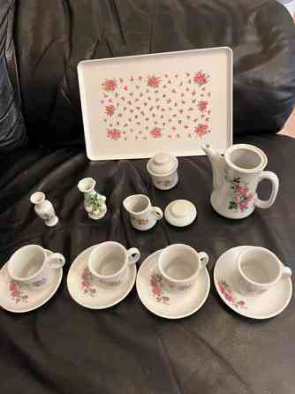 Lasten leikki posliiniastiasto / kahviastiasto yhteishintaan Кеми