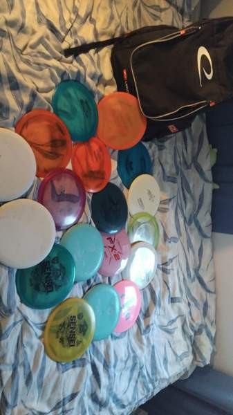 Frisbeegolf bägi ja 18 kiekkoo Jyvaeskylae - photo 1