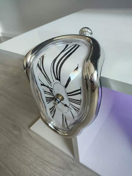 Dali kello Jyväskylä - valokuva 1