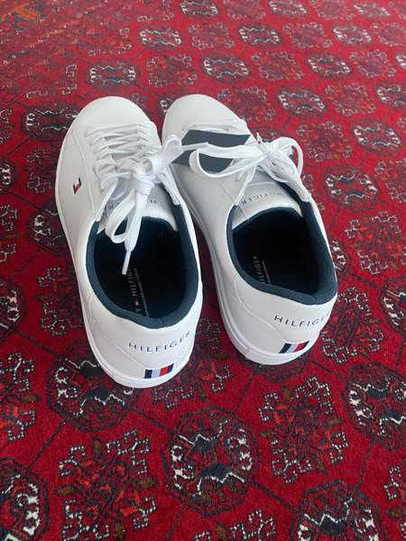 Tommy Hilfiger kengät Helsinki - photo 2