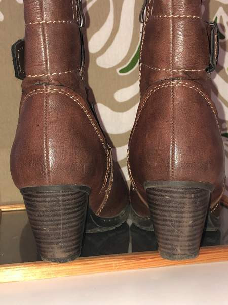 Ruskeat nilkkurit Marco Tozzi Oulu - valokuva 2