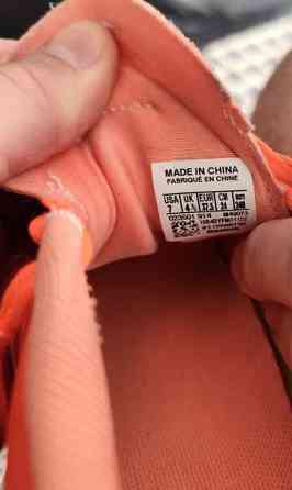 Reebok kengät 37,5 Котка