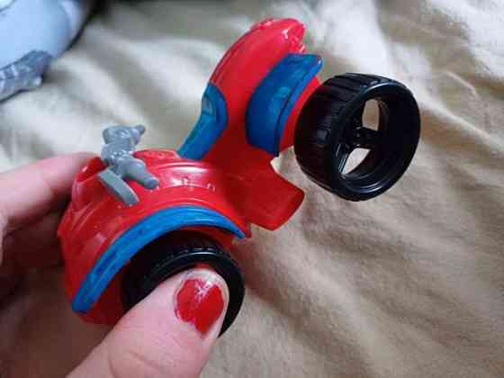 Rikun ajoneuvo Ryhmä Hau Espoo