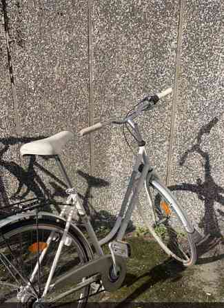 Naisten polkupyörä Jyvaeskylae