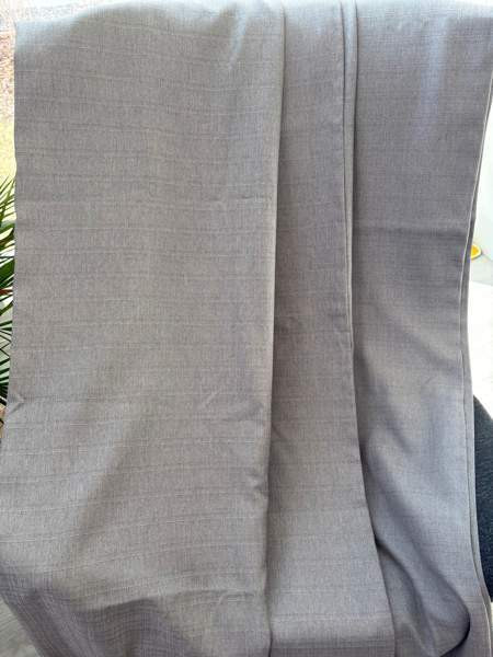 Beigenharmaat pimentävät verhot x3 Эспоо - изображение 1