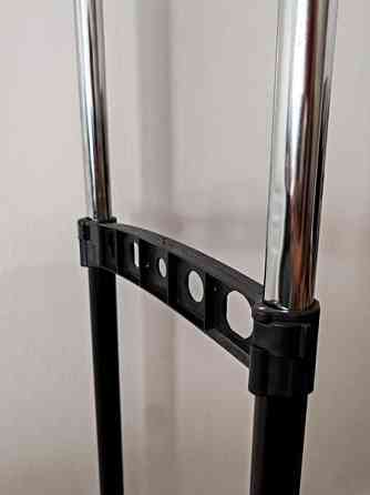 Säädettävä vaateteline Lahti