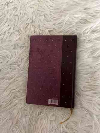 Grimmin sadut ruusunen Helsinki