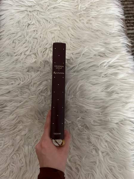 Grimmin sadut ruusunen Helsinki – foto 3