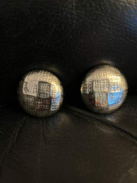 Hopeanväriset Nappikorvakorut Kemi - valokuva 1