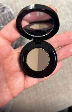 Anastasia beverly hills powder duo -kulmakarvapuuteri Helsinki