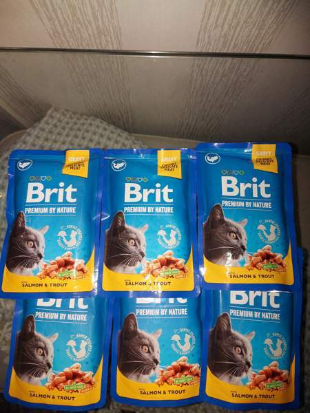 Myydään kisaan  ruoka 6kpl.5€ kaikki Oulu - valokuva 1