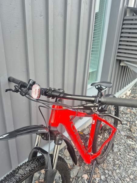 Myydään Orbea MX 50 29" Red Black - Maastopyörä Tampere – foto 4