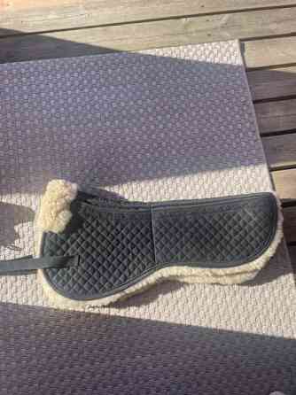 Lampaankarva-romaani Uurainen