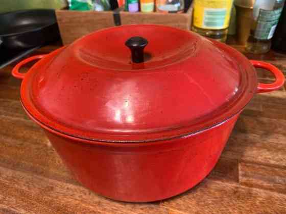 Rörstrand pata Helsinki