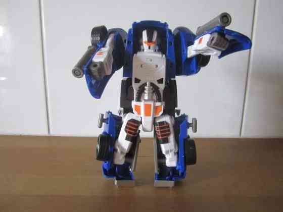 Auto/ robotti Сало