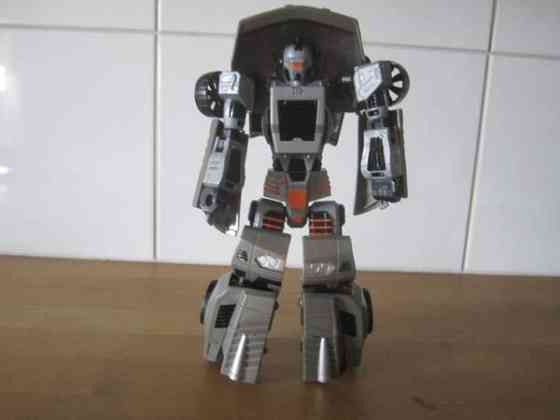 Auto/ robotti Сало