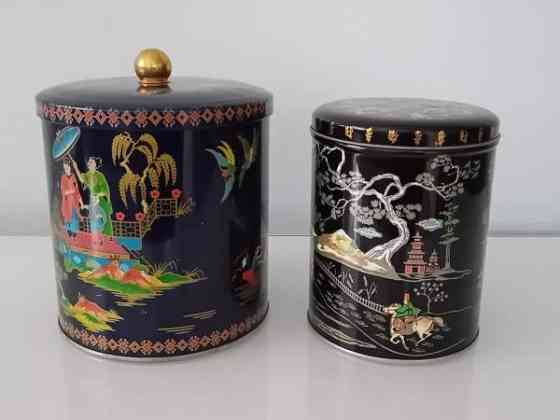 Vanhat englantilaiset peltipurkit Helsinki