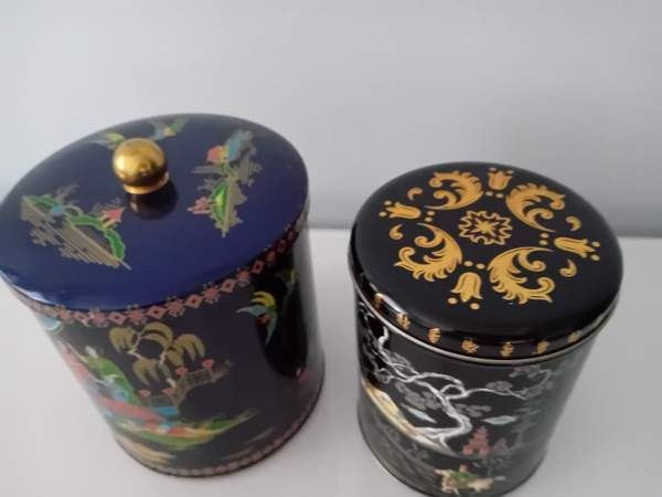 Vanhat englantilaiset peltipurkit Helsinki - изображение 2