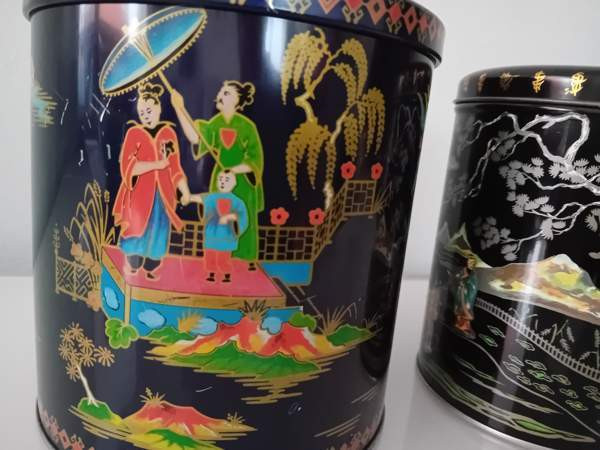 Vanhat englantilaiset peltipurkit Helsinki - изображение 3