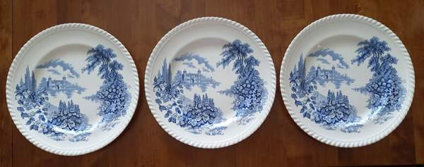 Johnson Bros England, Castle on the lake lautaset 3kpl Нокиа - изображение 1