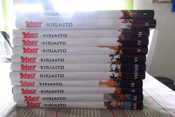 Asterix kirjasto hyväkuntoinen. Kunto näkyy kuvissa. Лахти - изображение 2