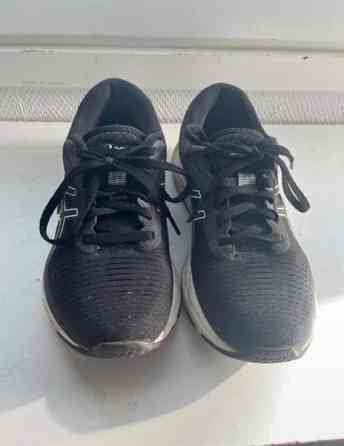 Naisten/lasten lenkkarit Haemeenlinna