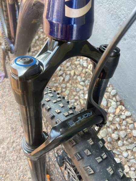 Kona Mahuna maastopyörä, runko S, rengas 29”, vm. 2022 Espoo – foto 6