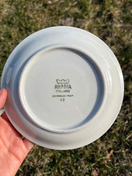 Arabia espresso muki ja aluslautanen Helsinki - изображение 5