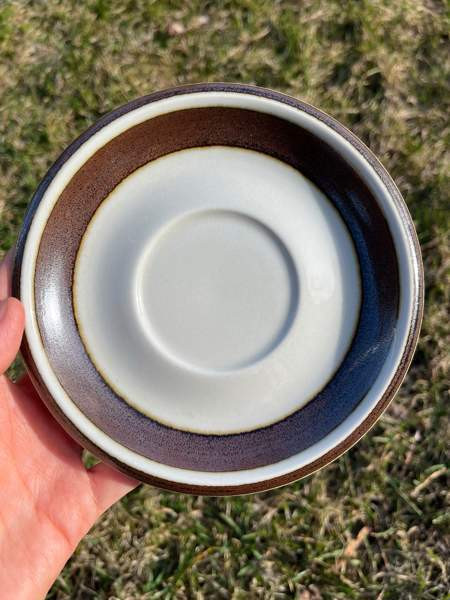 Arabia espresso muki ja aluslautanen Helsinki - изображение 6