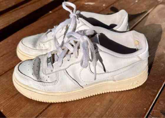 Nike airforce 1 tennarit koko 38,5 (24 cm) Jyvaeskylae