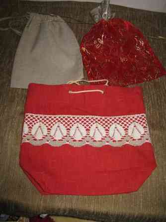 Kolme pientä pussia säilytykseen Vantaa